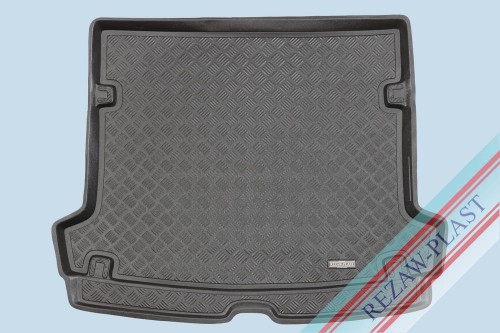 Trunk mat PE with rubber surface fits to: Peugeot 307 2001 - 2011