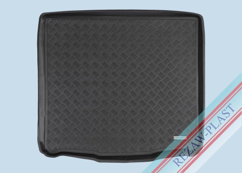 Mata bagażnika PE z gumową powłoką pasuje do: Volkswagen GOLF VII 2012 - 2019