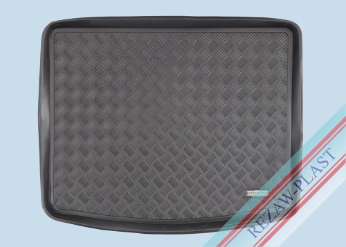 Trunk mat PE with rubber surface fits to: Toyota AURIS II 2012 - 2018