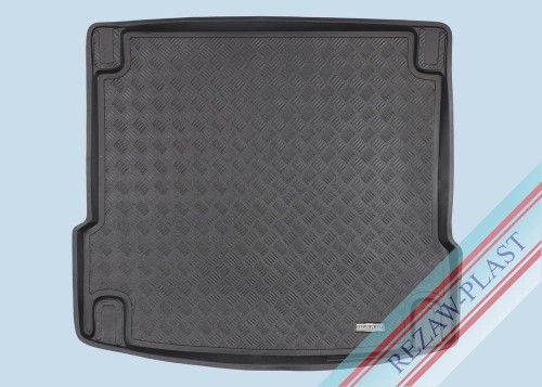 Trunk mat PE with rubber surface fits to: Jaguar F - PACE 2016 -