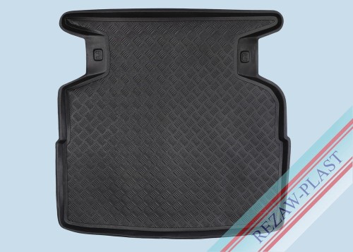 Trunk mat fits to: Toyota AVENSIS II 2003 - 2009