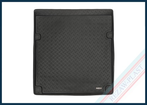 Trunk mat PE with rubber surface fits to: Citroen BERLINGO III, Fiat DOBLO III, E - DOBLO III, Opel COMBO E, Peugeot RIFTER, E - RIFTER, Toyota PROACE CITY VERSO