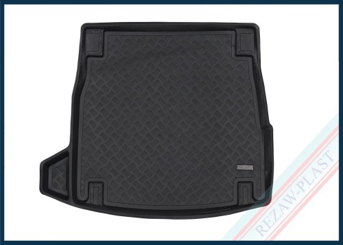 Trunk mat PE with rubber surface fits to: Alfa Romeo STELVIO 2016 -