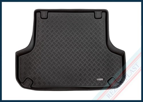 Trunk mat PE with rubber surface fits to: Mitsubishi PAJERO SPORT I 2002 - 2008