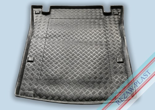 Trunk mat without non - slip fits to: Volkswagen CADDY III MAXI 2007 - 2021