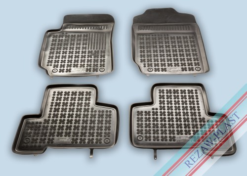 Dywaniki podłogowe czarne pasują do: Suzuki GRAND VITARA II 2005 - 2014