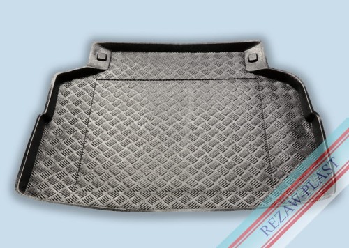 Trunk mat without non - slip fits to: Toyota AVENSIS II 2003 - 2006