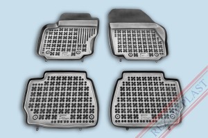 Dywaniki podłogowe czarne pasują do: Ford MONDEO MK IV 2007 - 2014