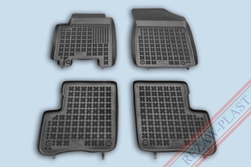 Dywaniki podłogowe czarne pasują do: Toyota YARIS I 1999 - 2005