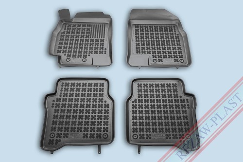 Dywaniki podłogowe czarne pasują do: Nissan PRIMERA III P12 2002 - 2007