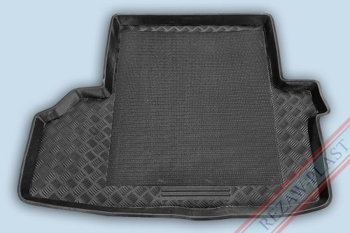 Trunk mat with non - slip fits to: Honda ACCORD VI 1998 - 2003