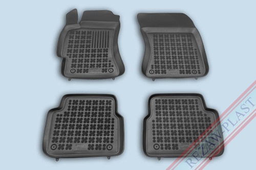 Dywaniki podłogowe czarne pasują do: Subaru FORESTER III 2008 - 2013