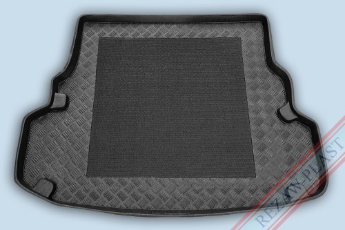 Trunk mat with non - slip fits to: Kia RIO III 2011 - 2017
