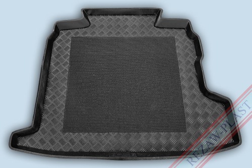 Trunk mat with non - slip fits to: Opel ASTRA H III 2007 - 2014