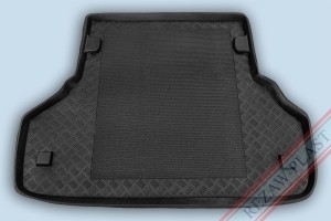 Trunk mat with non - slip fits to: Toyota AVENSIS I 1997 - 2003