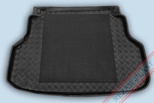 Trunk mat with non - slip fits to: Toyota AVENSIS II 2003 - 2009