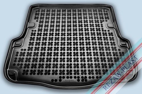 Dywanik bagażnika czarny pasuje do: Skoda OCTAVIA II 2004 - 2013, OCTAVIA I Tour 2010 - 2013