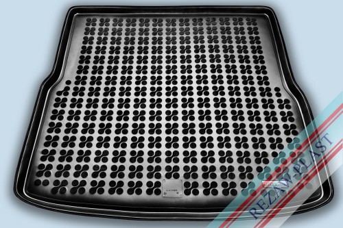 Mata bagażnika TPE (gumowa) czarna pasuje do: Volkswagen GOLF V, VI 2007 - 2013