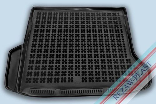 Trunk mat black fits to: Volvo V70 II 2000 - 2007, XC70 I 2000 - 2007