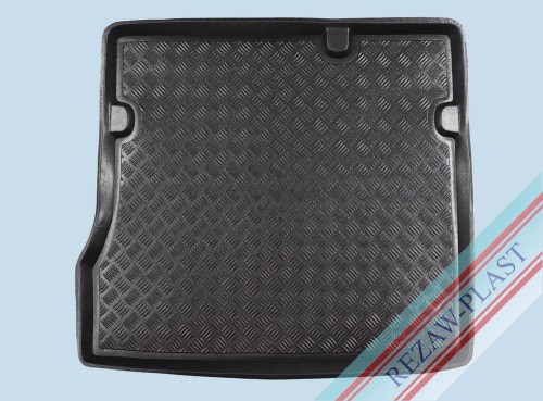 Trunk mat fits to: Renault DACIA DUSTER I 2010 - 2018