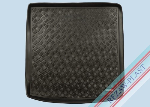 Mata bagażnika PE z gumową powłoką pasuje do: Volkswagen GOLF VII, VIII 2012 - 2025