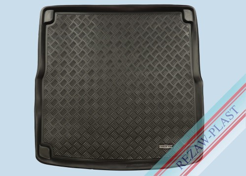 Trunk mat PE with rubber surface fits to: Audi A4 III B8 2008 - 2015