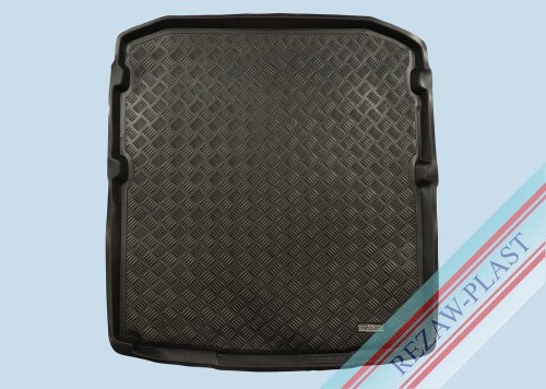 Trunk mat PE with rubber surface fits to: Skoda SUPERB III 2015 - 2023