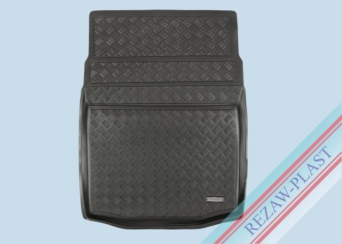 Trunk mat PE with rubber surface fits to: Jaguar XF II (X260) 2015 - 