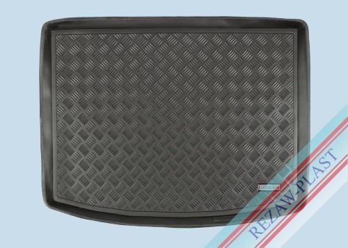 Trunk mat PE with rubber surface fits to: Suzuki SX4 S - CROSS II 2013 - 2021, S - CROSS III 2021 -