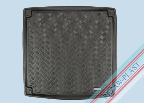 Trunk mat PE with rubber surface fits to: Mercedes W164 M - CLASS 2005 - 2011