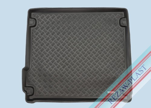 Trunk mat PE with rubber surface fits to: BMW X5 (F15) 2013 - 2018