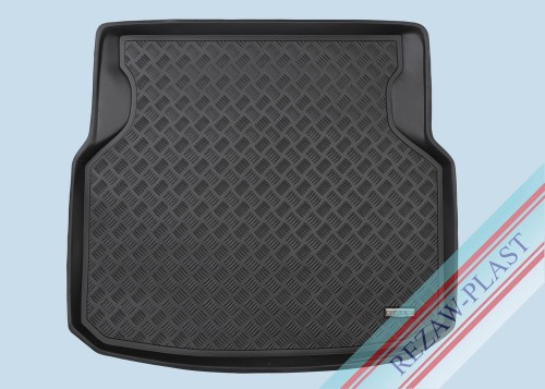 Trunk mat PE with rubber surface fits to: Mercedes W204 C - CLASS 2007 - 2014