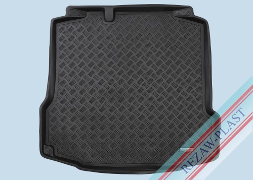 Trunk mat PE with rubber surface fits to: Seat TOLEDO IV 2012 - 2018, Skoda RAPID 2012 - 2019