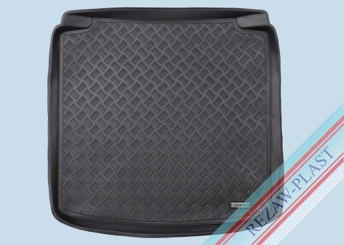 Trunk mat PE with rubber surface fits to: Skoda FABIA II 2007 - 2014