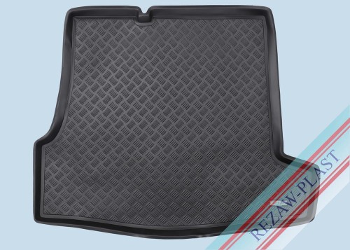Trunk mat PE with rubber surface fits to: Volkswagen PASSAT B5 1996 - 2005