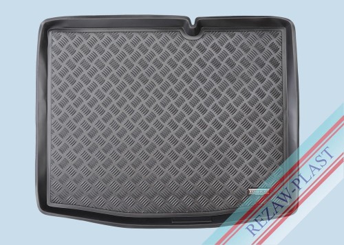 Trunk mat PE with rubber surface fits to: Suzuki SX4 S - CROSS II 2013 - 2021, S - CROSS III 2021 -